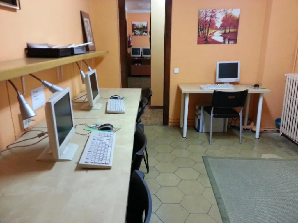 公寓 巴塞罗那 Residencia Universitaria San Marius- Diagonal酒店 西班牙